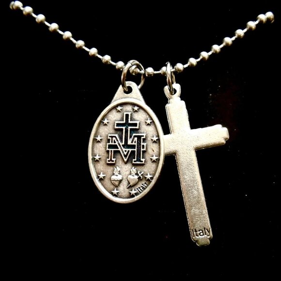 SKULL CROSS BALL CHAIN – COLD SHOULDER LA Mens Cross & Miraculous Necklace, 30\